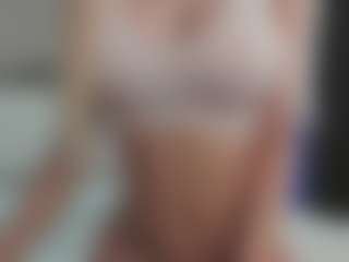 Live cam show with Breeze-see - Tattoos Brown Hair on xxxlivecams.org