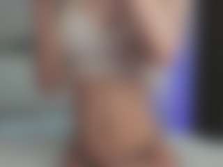 Breeze-see's Live Sex Cam Show