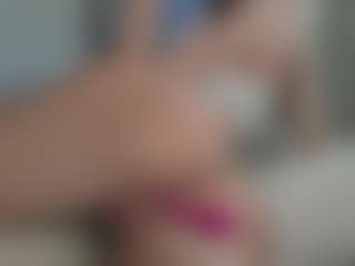 Breeze-see's Live Sex Cam Show