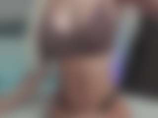 Breeze-see's Live Sex Cam Show