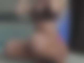 Live cam show with Breeze-see - Shaved Pussy on Nude Chat * 1 On 1 Webcam Sex * Live Cam Show