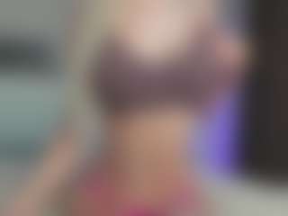 Live cam show with Breeze-see - Drinking on Camsoda Late Night