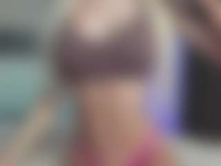 Breeze-see's Live Sex Cam Show