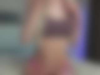 Live cam show with Breeze-see - Squirt on SmokeAndPoke
