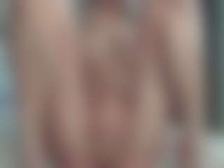 Live cam show with Breeze-see - Deepthroat on crypto-cams