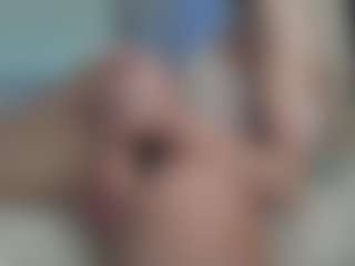 Live cam show with Breeze-see - Wet on xxxlivecams.org