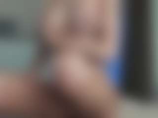 Breeze-see's Live Sex Cam Show