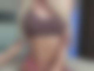Breeze-see's Live Sex Cam Show