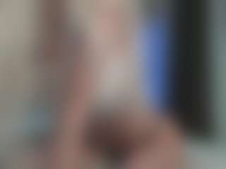 Live cam show with Breeze-see - Amateur on Camsoda
