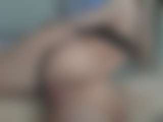 Live cam show with Breeze-see - Hairy Pussy on Camsoda