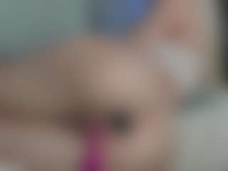 Breeze-see's Live Sex Cam Show