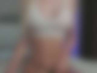 Breeze-see's Live Sex Cam Show
