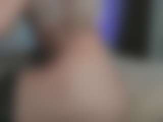 Breeze-see's Live Sex Cam Show