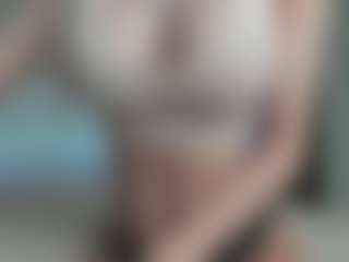 Breeze-see's Live Sex Cam Show