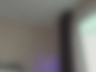 Live cam show with Breeze-see - Lovense Brown Hair on CamwithHer