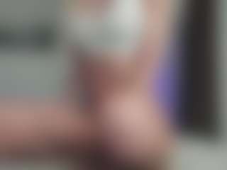 Breeze-see's Live Sex Cam Show