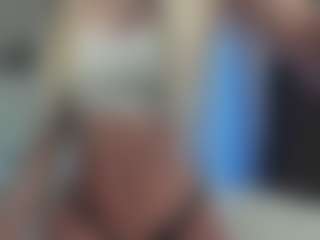 Breeze-see's Live Sex Cam Show