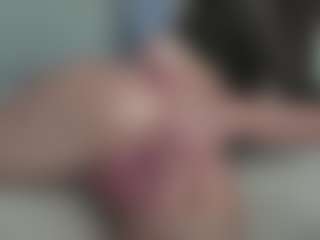 Live cam show with Breeze-see - Natural on StripNow