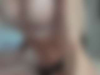 Breeze-see's Live Sex Cam Show