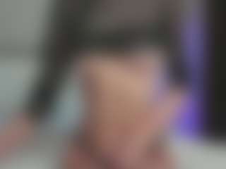 Breeze-see's Live Sex Cam Show