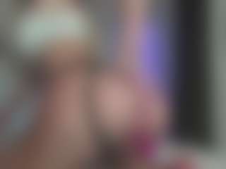 Breeze-see's Live Sex Cam Show
