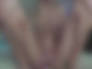 Breeze-see's Live Sex Cam Show
