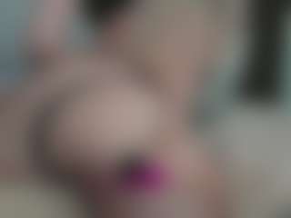 Breeze-see's Live Sex Cam Show