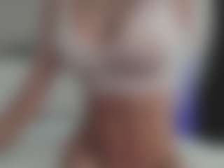 Breeze-see's Live Sex Cam Show