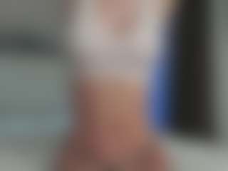 Live cam show with Breeze-see - Dildo Brown Hair on Nude Live Now