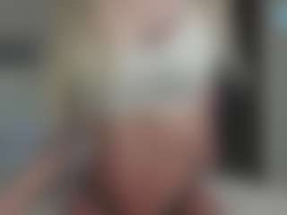 Live cam show with Breeze-see - Big Tits Brown Hair on Camsoda