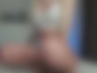 Breeze-see's Live Sex Cam Show