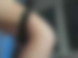 Live cam show with Breeze-see - Spank Brown Hair on Soda Cam