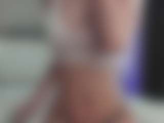 Breeze-see's Live Sex Cam Show