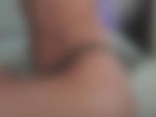 Live cam show with Breeze-see - Control on Camsoda