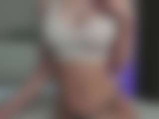Breeze-see's Live Sex Cam Show