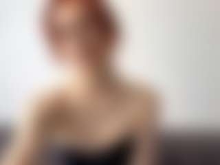 DeannBennerson's Live Sex Cam Show
