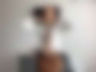 DeannBennerson's Live Sex Cam Show