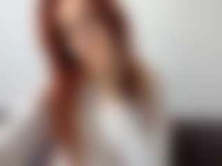 DeannBennerson's Live Sex Cam Show