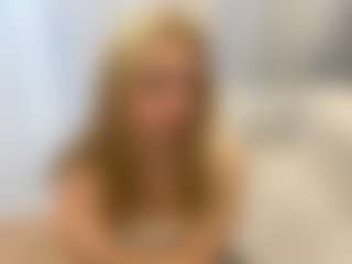 Live cam show with EvelynBomaster - New Teen (18+) on Hubzter Live