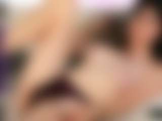 itschloelaurent's Live Sex Cam Show