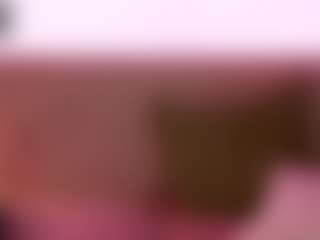 itschloelaurent's Live Sex Cam Show
