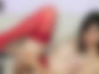 itschloelaurent's Live Sex Cam Show