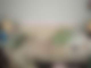 Live-Cam-Show mit itschloelaurent - White auf Camsoda | united states