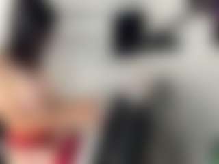 Live cam show with itschloelaurent - Brown Eyes on CamClone