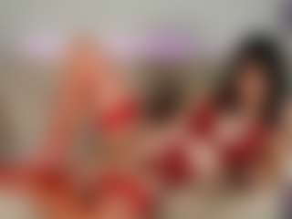 itschloelaurent's Live Sex Cam Show