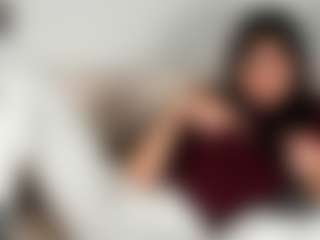itschloelaurent's Live Sex Cam Show