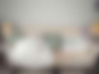 Live cam show with itschloelaurent - Brown Eyes on camwithhim.com