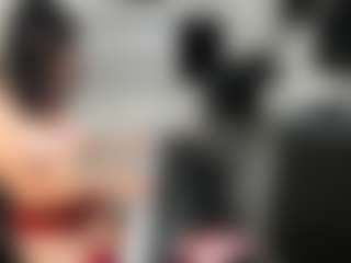 Live cam show with itschloelaurent - No Drinking on madthumbs