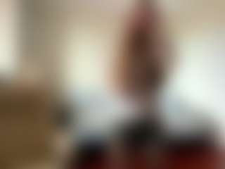 Live cam show with Alice - Girlnextdoor on Uber Horny