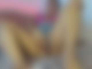 kitten-danna's Live Sex Cam Show